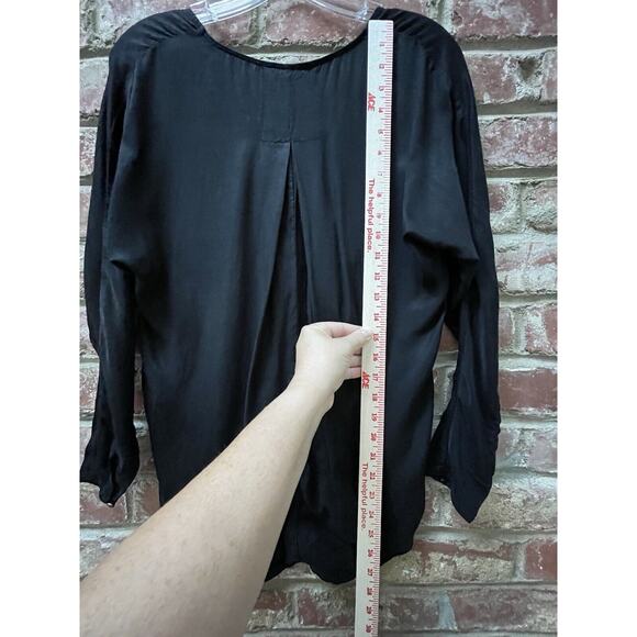 Wilfred Aritzia Black Rayon Blouse‎ Tunic Women XS Long Sleeve Minimalist V Neck - Picture 9 of 10